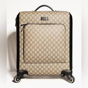 Gucci GG Supreme Carry-On roller Suitcase Luggage 4 Wheels